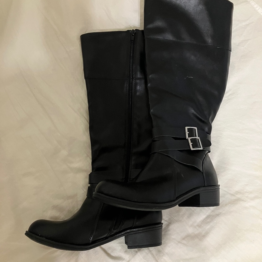 Tall soft boots